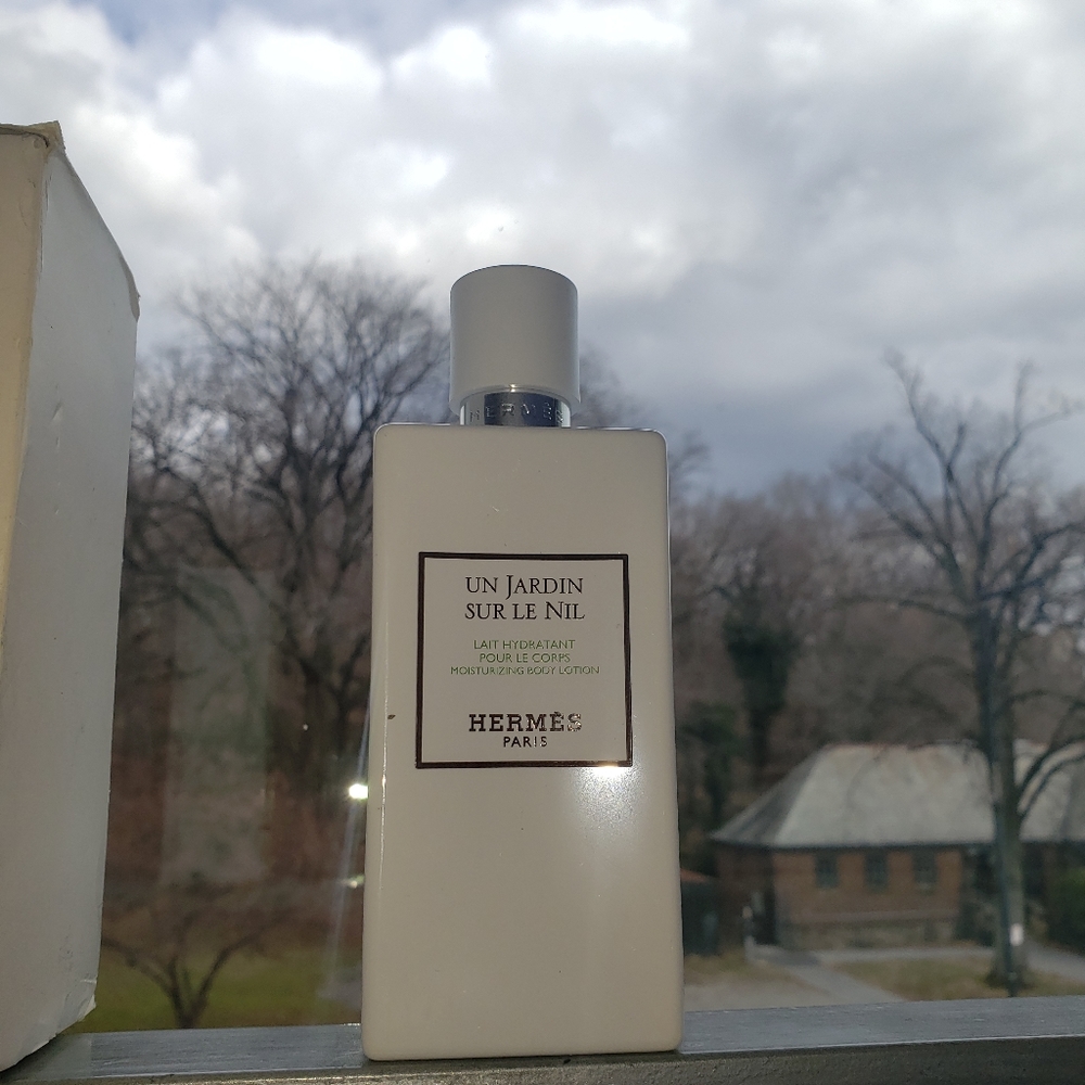 Un jardin sur le nil Hermes
